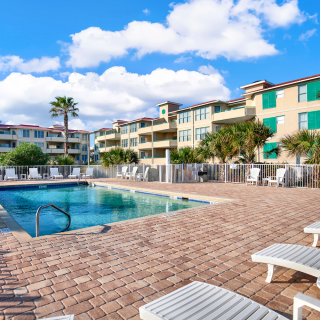 Tybee Island Rentals condo pool view