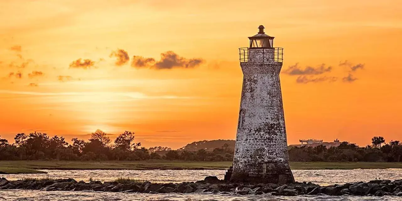cockspur lighthouse tybee