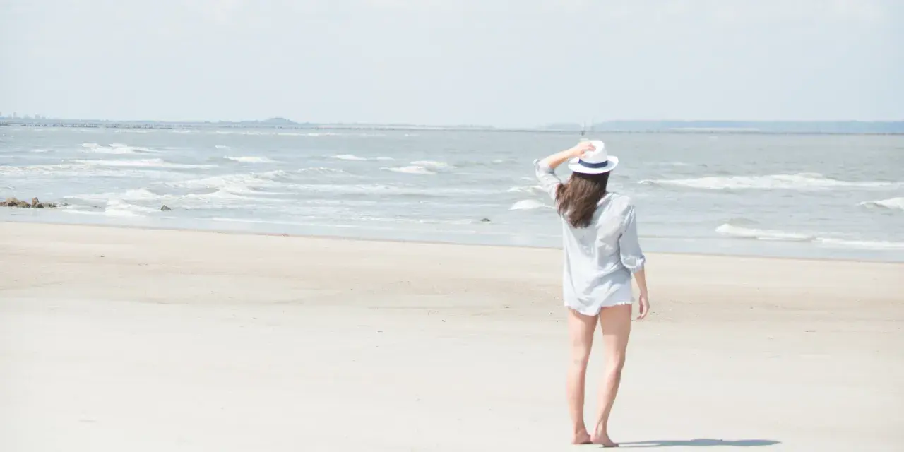 solo beach travel tybee