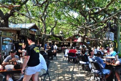 tybee-island-outdoor-dining-The-Crab-Shack-seafood-restaurants