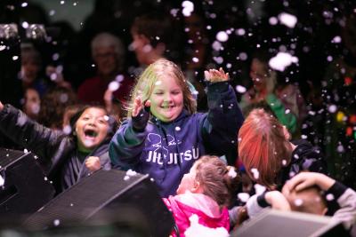 Children playing outdoors at the Tybee Island Holiday Market