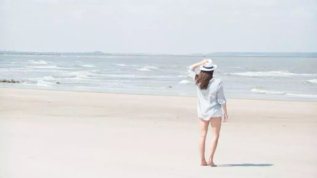 solo beach travel tybee