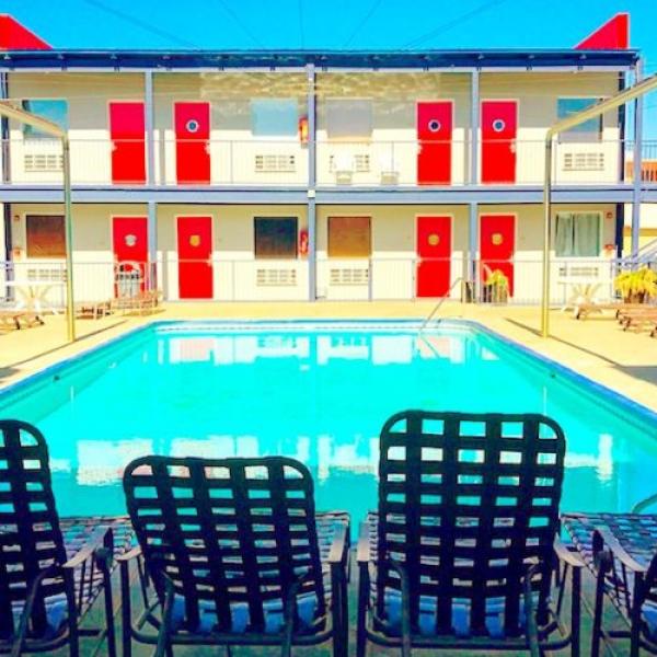 Sea and Breeze Hotel sea breeze hotel tybee island stay
