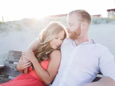 engagement couple tybee pier