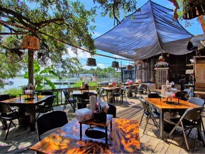 The Crab Shack