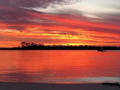 Photo courtesy of @tybeecleanbeach via Instagram.