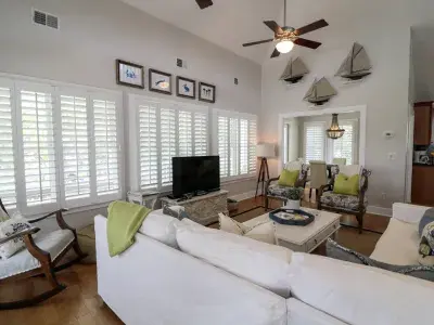 oceanfront cottages living room