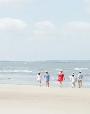Mid Beach girls