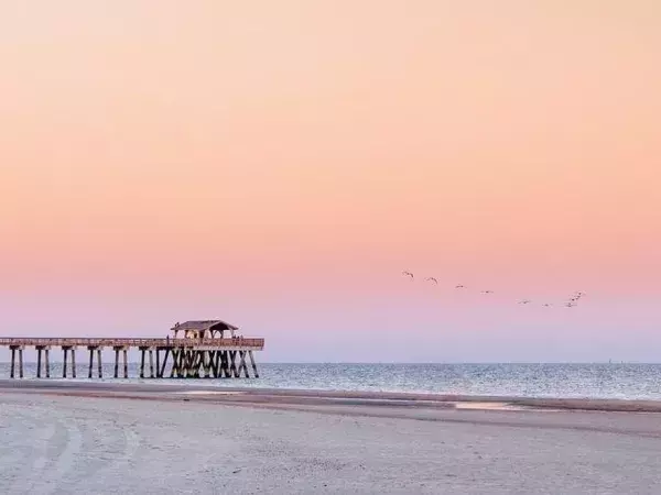 south beach pier sunset