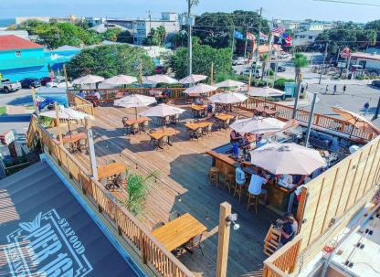 pier 16 seafood deck patio tybee restaurant